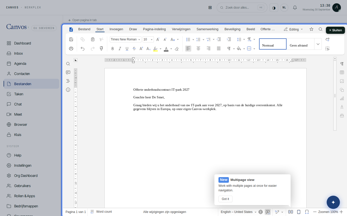 Tekst getypt in het document, met de melding dat alles is opgeslagen