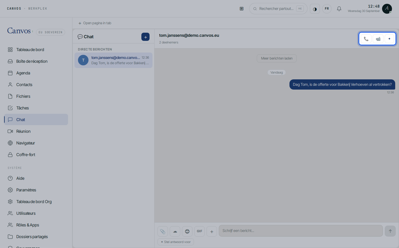 Les boutons de visioconférence et d'appel audio en haut d'une conversation