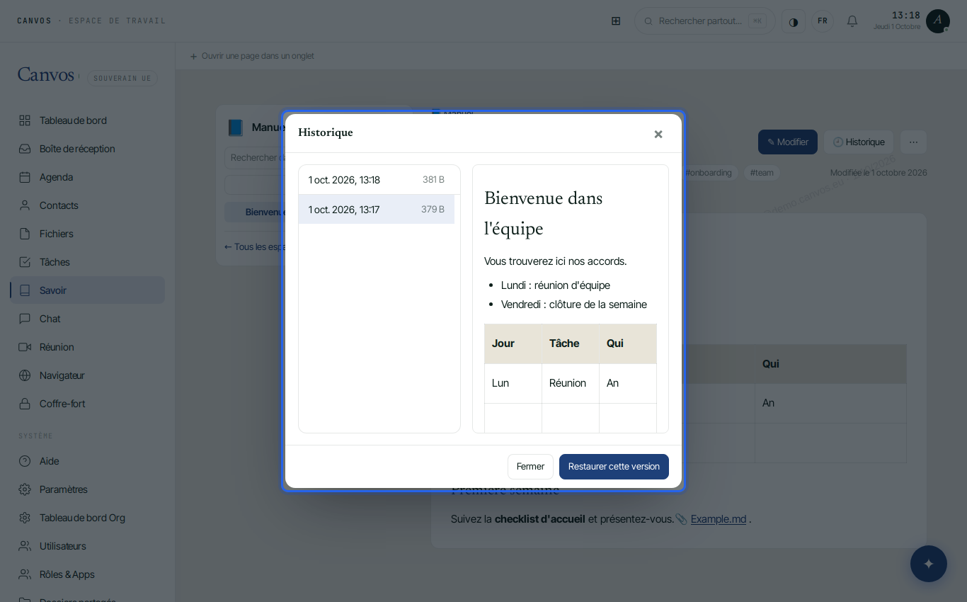 L'historique de la page avec les versions et le bouton Restaurer